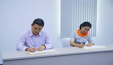 Thư viện Đại học Tôn Đức Thắng ký hợp tác với Nhà xuất bản CENGAGE Learning