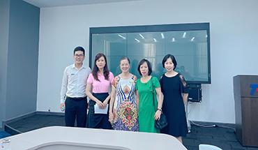 Đại diện Thư viện Quốc gia Việt Nam thăm và làm việc tại Thư viện truyền cảm hứng
