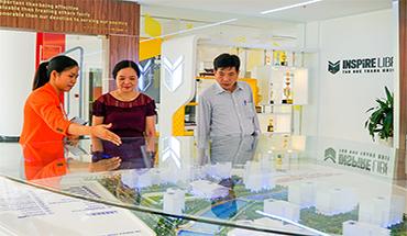 Director General of Department of Libraries pays a visit to Ton Duc Thang University